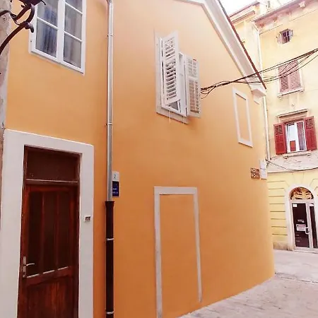 Apartman Ttapartmani Póla