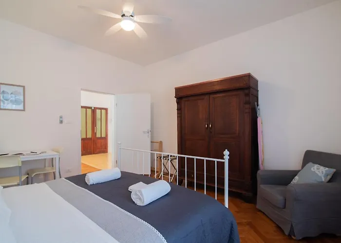 Apartment Ttapartmani Pula