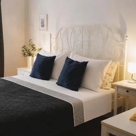Tt Apartmani - Historic Center Pula Appartamento